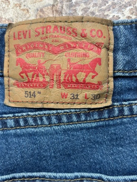 Levi’s Men’s 514 Straight Fit 31x30  Medium Wash - Picture 7 of 8